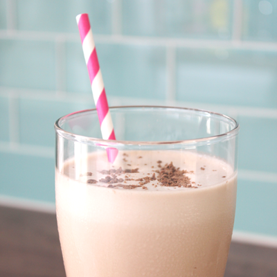 almond mocha iced coffee smoothie